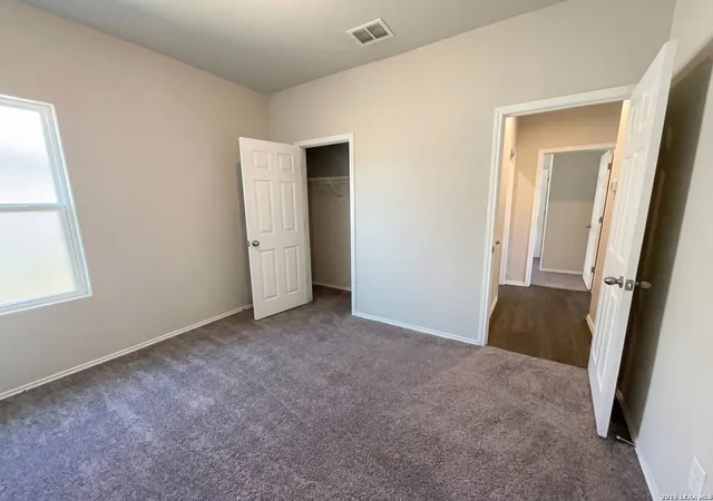 Photo 3 of Sale Pending at 431 Pleasanton, San Antonio, TX 78221 | MLS# 1941363 | Listing updated on 2026-08-31