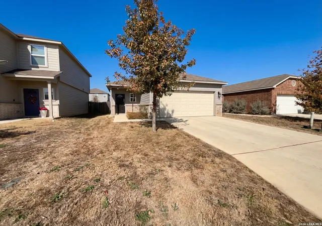 Photo 1 of Sale Pending at 431 Pleasanton, San Antonio, TX 78221 | MLS# 1941363 | Listing updated on 2026-08-31