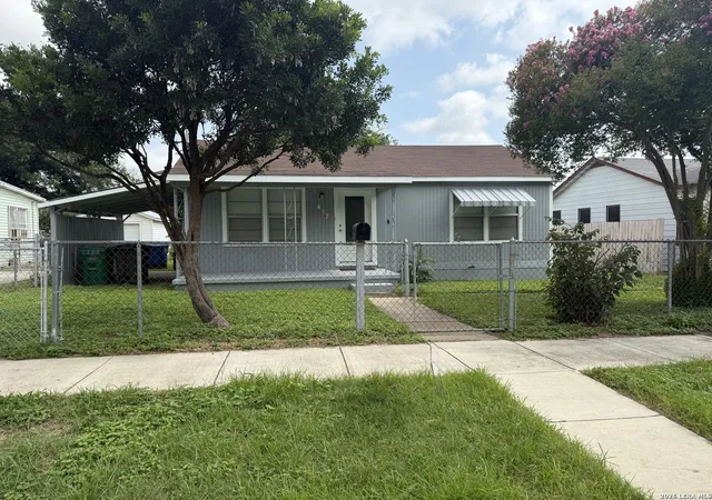 Photo 1 of Single family home for sale at 417 E Huff Ave, San Antonio, TX 78214 | MLS# 1941365 | Listing updated on 2026-08-23