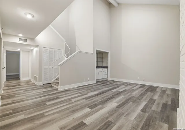 5th image of 3605 Hidden #B4, San Antonio, TX 78217 | MLS# 1941427