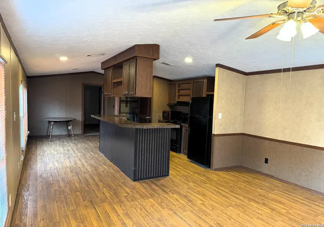 5th image of 385 County Road 5719, Devine, TX 78016 | MLS# 1941510