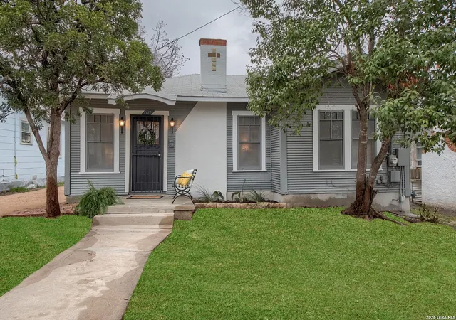 Photo 1 of Sale Pending at 1111 Waverly, San Antonio, TX 78201 | MLS# 1941522 | Listing updated on 2026-03-19