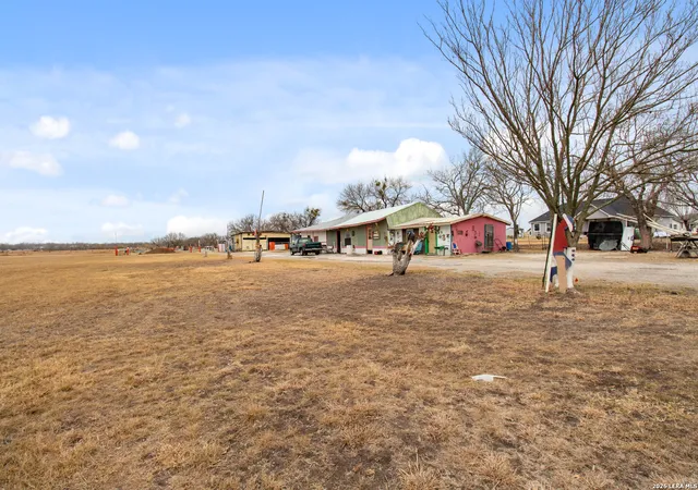 3rd image of 1140 County Road 6710, Natalia, TX 78059 | MLS# 1941529