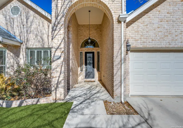 3rd image of 16502 Loma Landing, Helotes, TX 78023 | MLS# 1941534