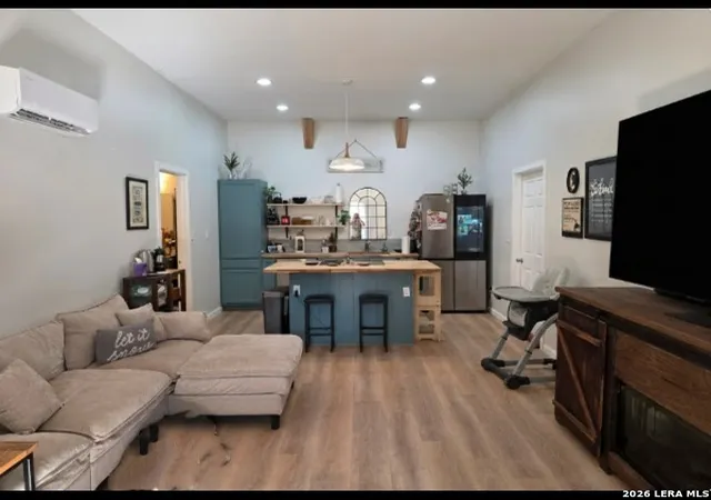 Photo 3 of Single family home for sale at 1805 Misty Hollow, New Braunfels, TX 78132 | MLS# 1941548 | Listing updated on 2026-02-14