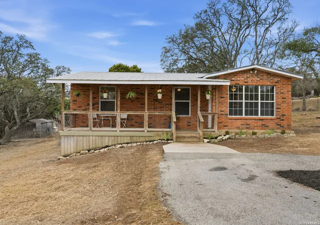 1st image of 111 Mountain Top, Boerne, TX 78006 | MLS# 1941552
