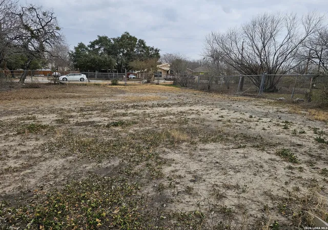 Photo 4 of Land for sale at 7519 Shetland Dr, San Antonio, TX 78223 | MLS# 1941583 | Listing updated on 2026-08-10