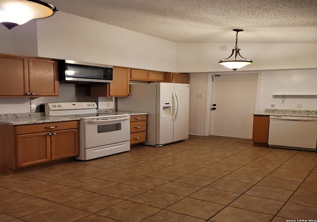 Photo 4 of Sale Pending at 5405 Sir Robert, San Antonio, TX 78219 | MLS# 1941630 | Listing updated on 2026-04-24