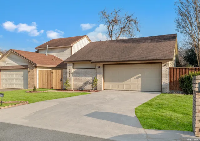 Photo 1 of Sale Pending at 5722 Spring Night, San Antonio, TX 78247 | MLS# 1941637 | Listing updated on 2026-04-23