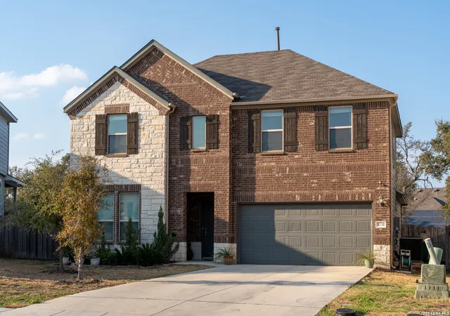 Photo 1 of Single family home for sale at 5731 Pin, San Antonio, TX 78266 | MLS# 1941645 | Listing updated on 2026-04-10