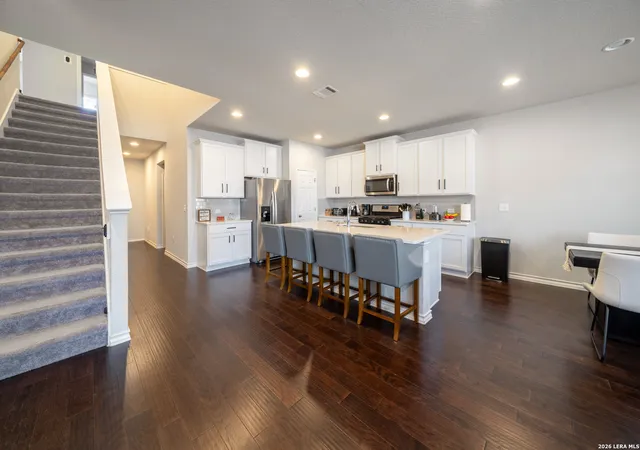 Photo 4 of Single family home for sale at 5731 Pin, San Antonio, TX 78266 | MLS# 1941645 | Listing updated on 2026-04-10