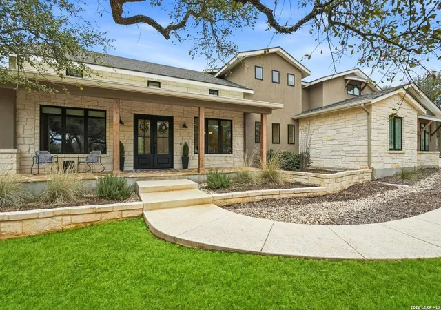 Photo 2 of Sale Pending at 746 Panorama, Canyon Lake, TX 78133 | MLS# 1941754 | Listing updated on 2026-03-01