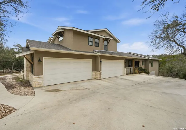 Photo 2 of Sale Pending at 746 Panorama, Canyon Lake, TX 78133 | MLS# 1941754 | Listing updated on 2026-03-01