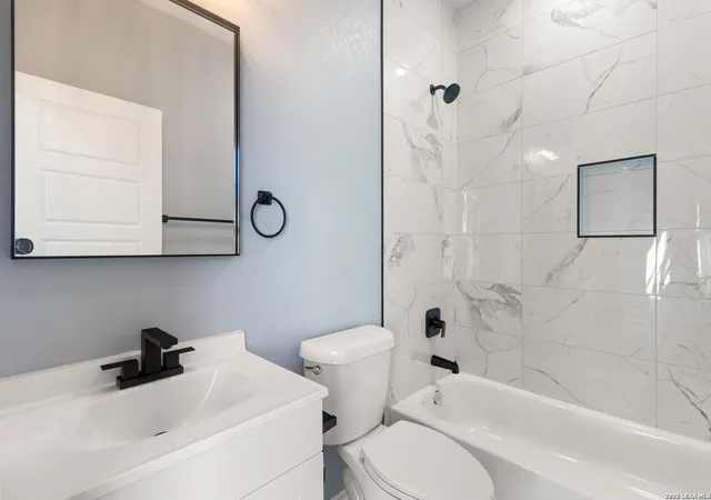 4th image of 2218 W W Wildwood Dr, San Antonio, TX 78201 | MLS# 1941766