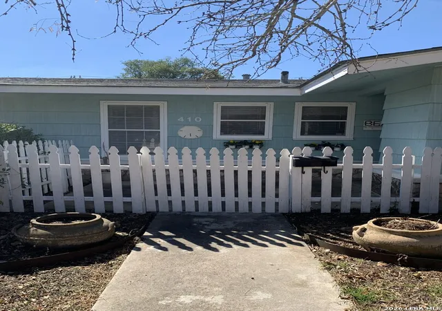 2nd image of 410 Rilla Vista, San Antonio, TX 78216 | MLS# 1941772