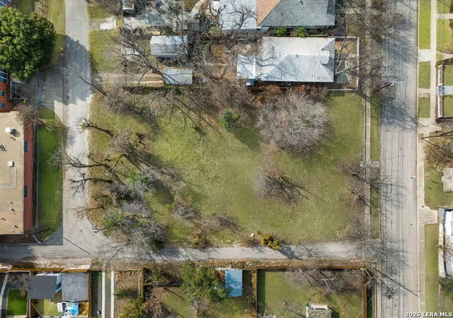 Photo 3 of Land for sale at 1038 Dawson St, San Antonio, TX 78202 | MLS# 1941838 | Listing updated on 2026-08-07