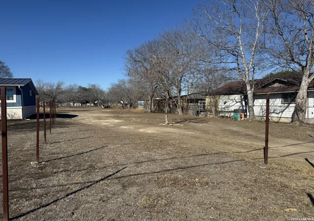 Photo 1 of Land for sale at 831 W Villaret, San Antonio, TX 78224 | MLS# 1941895 | Listing updated on 2026-07-24