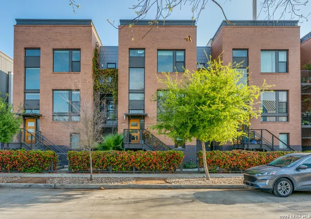 1st image of 318 W Grayson St, Unit 602, San Antonio, TX 78212 | MLS# 1942047