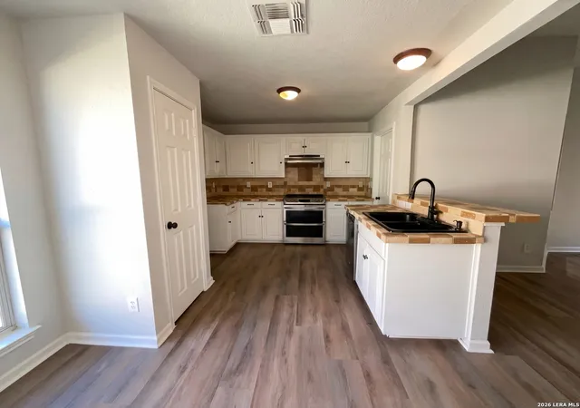2nd image of 6415 Ithaca, San Antonio, TX 78239 | MLS# 1942107