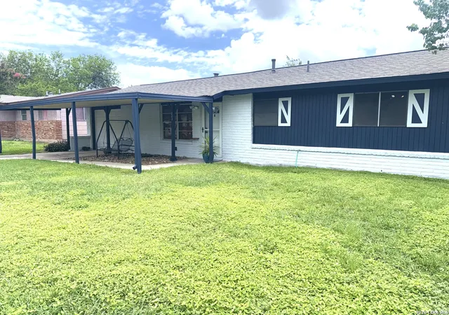 Photo 3 of Single family home for sale at 202 Michelle, Converse, TX 78109 | MLS# 1942116 | Listing updated on 2026-06-23