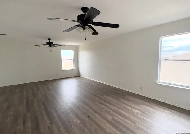 Photo 4 of Sale Pending at 7819 Afterglow Vale, San Antonio, TX 78252 | MLS# 1942160 | Listing updated on 2026-04-23