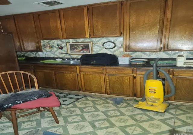 Photo 3 of Sale Pending at 610 Pleasanton Rd, San Antonio, TX 78214 | MLS# 1942172 | Listing updated on 2026-02-20