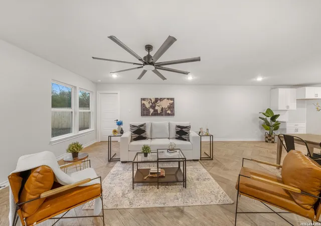 4th image of 246 Sprucewood, San Antonio, TX 78216 | MLS# 1942221