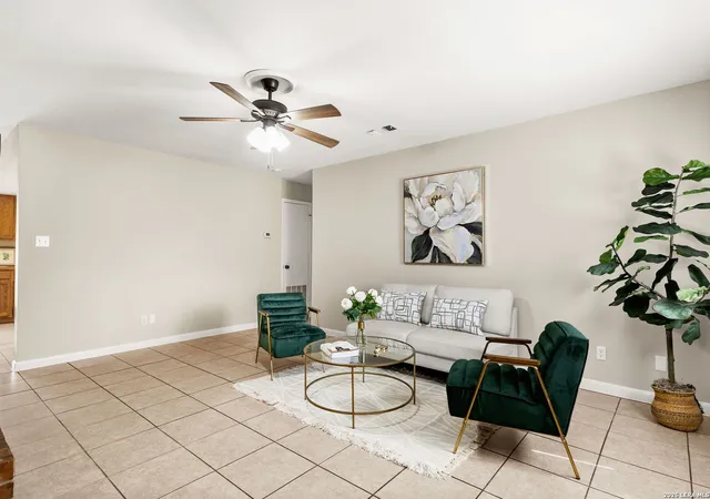 Photo 3 of Sale Pending at 169 Woods End, New Braunfels, TX 78130 | MLS# 1942238 | Listing updated on 2026-03-12