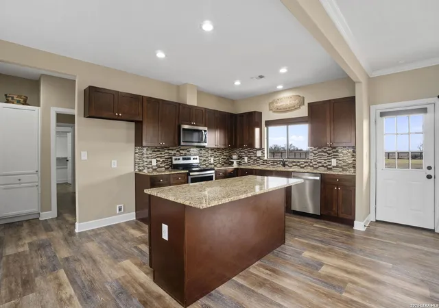5th image of 659 Thormeyer, Seguin, TX 78155 | MLS# 1942249