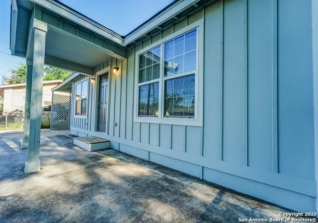 Photo 3 of Single family home for sale at 825 Fitch, San Antonio, TX 78214 | MLS# 1942256 | Listing updated on 2026-03-01