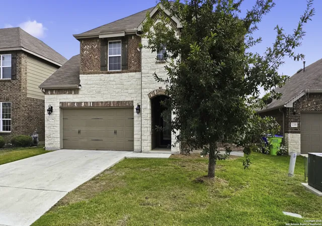 Photo 3 of Sale Pending at 12314 Bianca Ml Way, San Antonio, TX 78254 | MLS# 1942341 | Listing updated on 2026-04-22