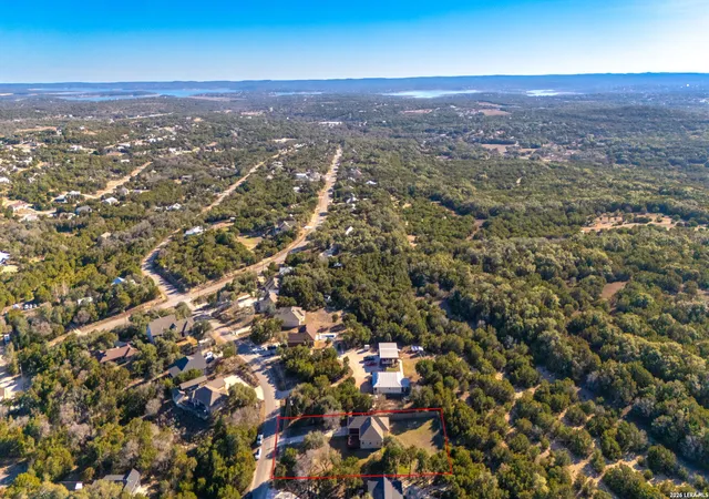 Photo 4 of Sale Pending at 1192 Desiree, Canyon Lake, TX 78133 | MLS# 1942360 | Listing updated on 2026-03-30
