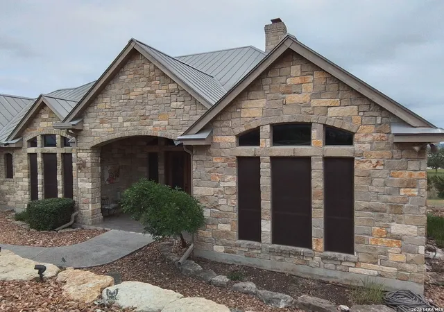 Photo 3 of Sale Pending at 278 Gauntlet, Spring Branch, TX 78070 | MLS# 1942361 | Listing updated on 2026-03-13