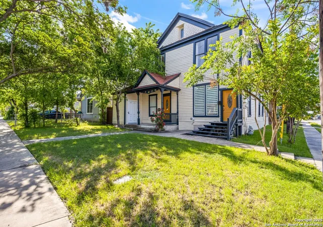 Homes for sale in San Antonio, TX | 302 Lamar, San Antonio, TX 78202 | MLS# 1942365