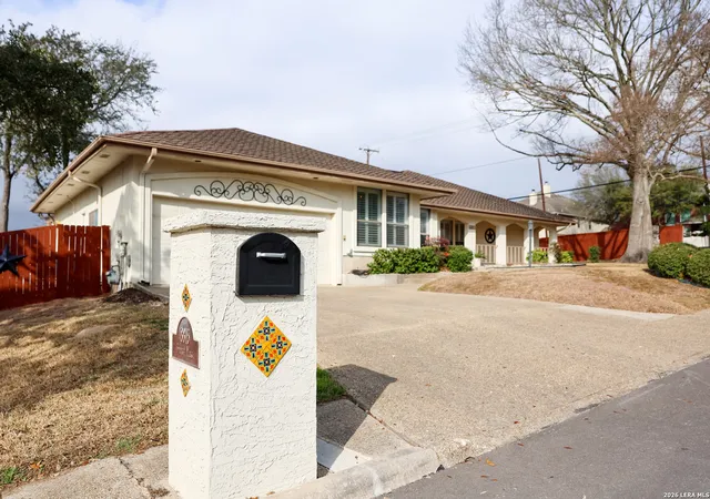 Photo 3 of Single family home for sale at 8815 E Spanish Moss, Windcrest, TX 78239 | MLS# 1942400 | Listing updated on 2026-03-02