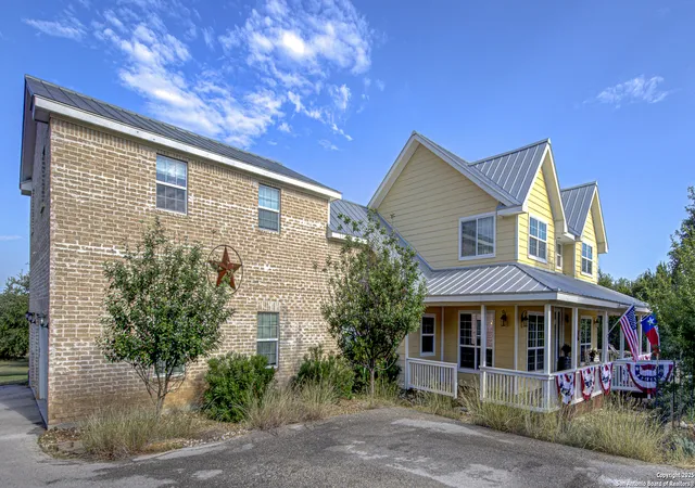 4th image of 6015 Cornwall, Spring Branch, TX 78070 | MLS# 1942482