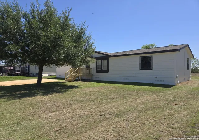 Photo 1 of Manufactured home for sale at 338 Rosemary, New Braunfels, TX 78130 | MLS# 1942496 | Listing updated on 2026-04-21