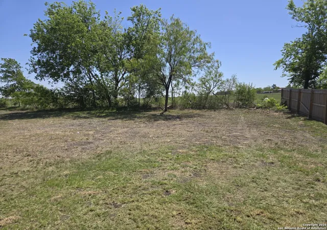 Photo 3 of Manufactured home for sale at 338 Rosemary, New Braunfels, TX 78130 | MLS# 1942496 | Listing updated on 2026-04-21