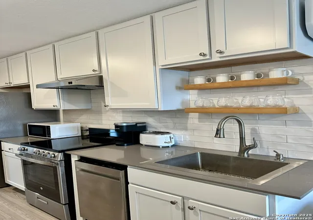 Photo 2 of Single family home for sale at 7160 Elm Cove, San Antonio, TX 78244 | MLS# 1942501 | Listing updated on 2026-03-02