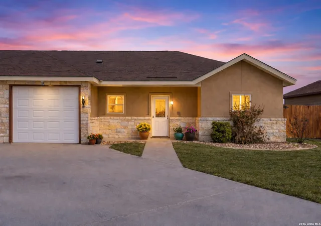 1st image of 118 Navarro Crossing #1B, Seguin, TX 78155 | MLS# 1942508
