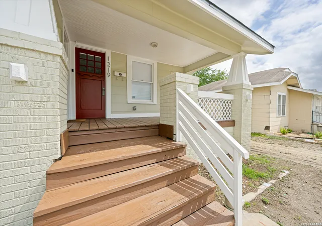 4th image of 1219 E E Drexel Ave, San Antonio, TX 78210 | MLS# 1942510