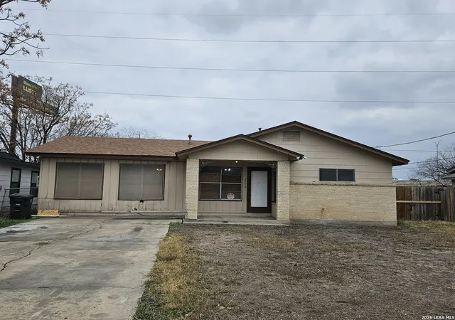 Photo 2 of Sale Pending at 7206 Glendora, San Antonio, TX 78218 | MLS# 1942532 | Listing updated on 2026-03-13