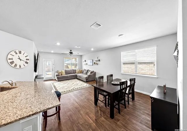 4th image of 117 Pronghorn Cir, San Marcos, TX 78666 | MLS# 1942535