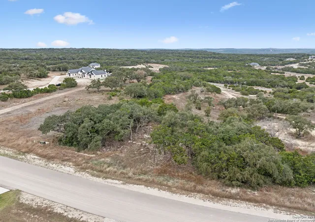 Photo 4 of Land for sale at 1009 Malbec Loop, Canyon Lake, TX 78133 | MLS# 1942540 | Listing updated on 2026-03-02