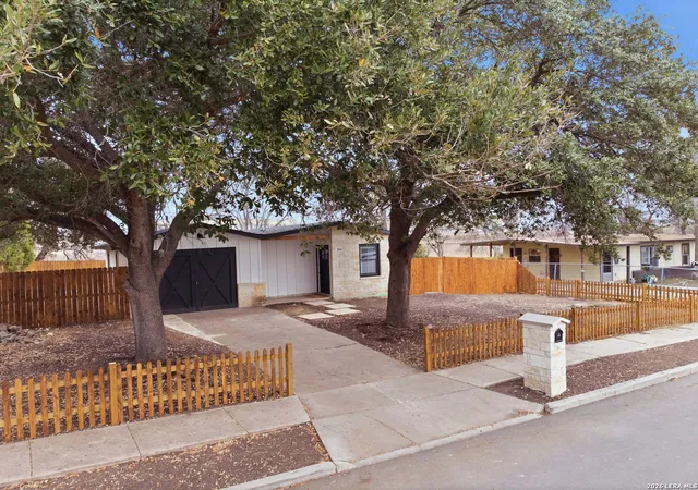 Photo 4 of Single family home for sale at 2050 Springvale, San Antonio, TX 78227 | MLS# 1942548 | Listing updated on 2026-07-11