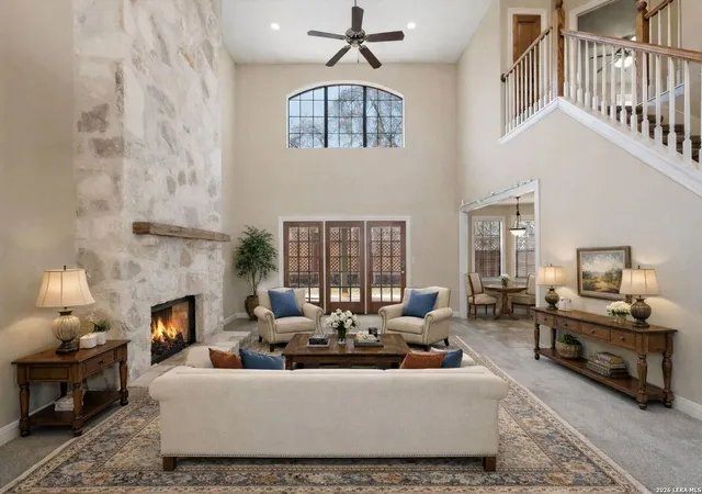 Photo 4 of Single family home for sale at 250 English Oaks Circle, Boerne, TX 78006 | MLS# 1942569 | Listing updated on 2026-09-15