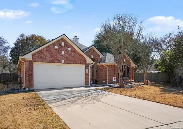 Photo 3 of Sale Pending at 4737 Windy Ridge Trl, Schertz, TX 78154 | MLS# 1942602 | Listing updated on 2026-02-26