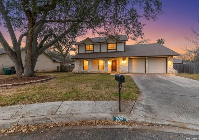 Photo 1 of Sale Pending at 209 Coventry Ln, Seguin, TX 78155 | MLS# 1942653 | Listing updated on 2026-08-06