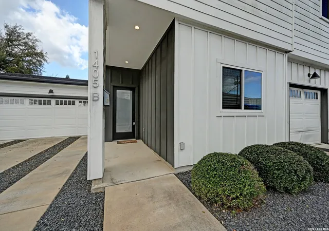 3rd image of 4400 Gillis #B, Austin, TX 78745 | MLS# 1942727