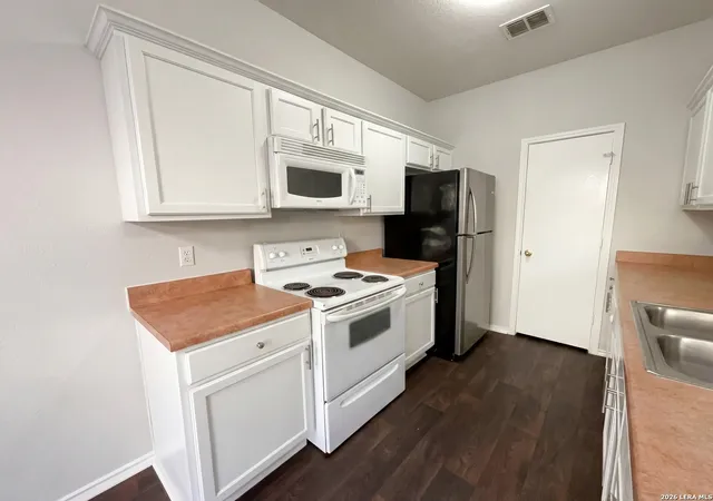 2nd image of 4143 Copano Bay, San Antonio, TX 78229 | MLS# 1942766